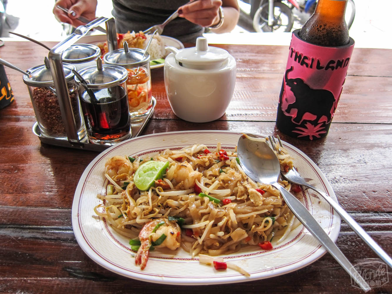 The Beginner's Guide to Thai Street Food • The Blonde Abroad