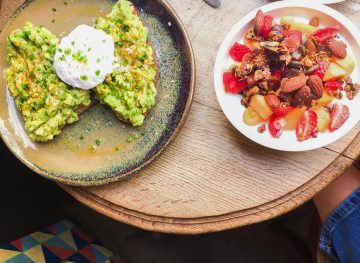 avocado toast paris