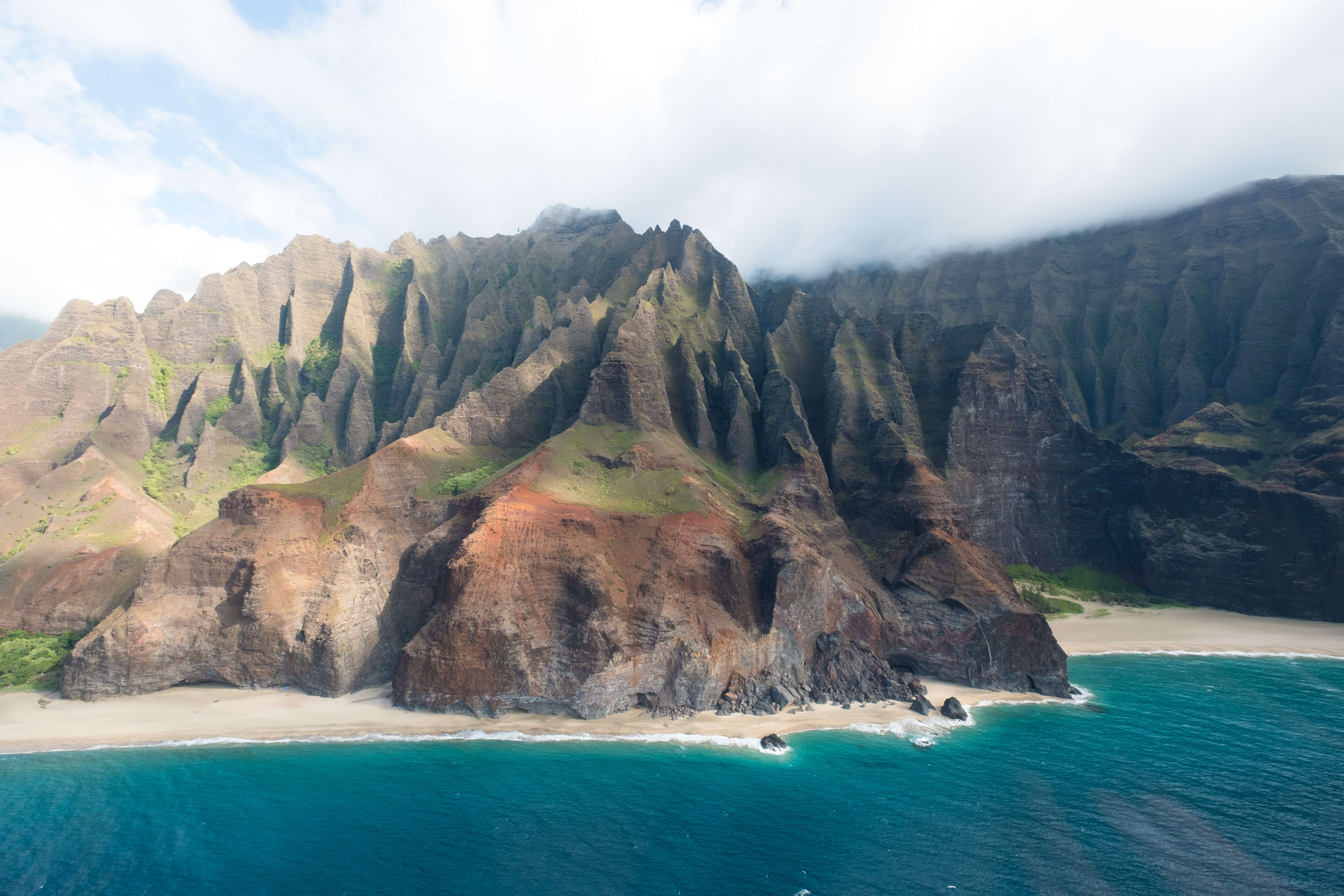 Vista desde un helicóptero sobre Kaua'i 