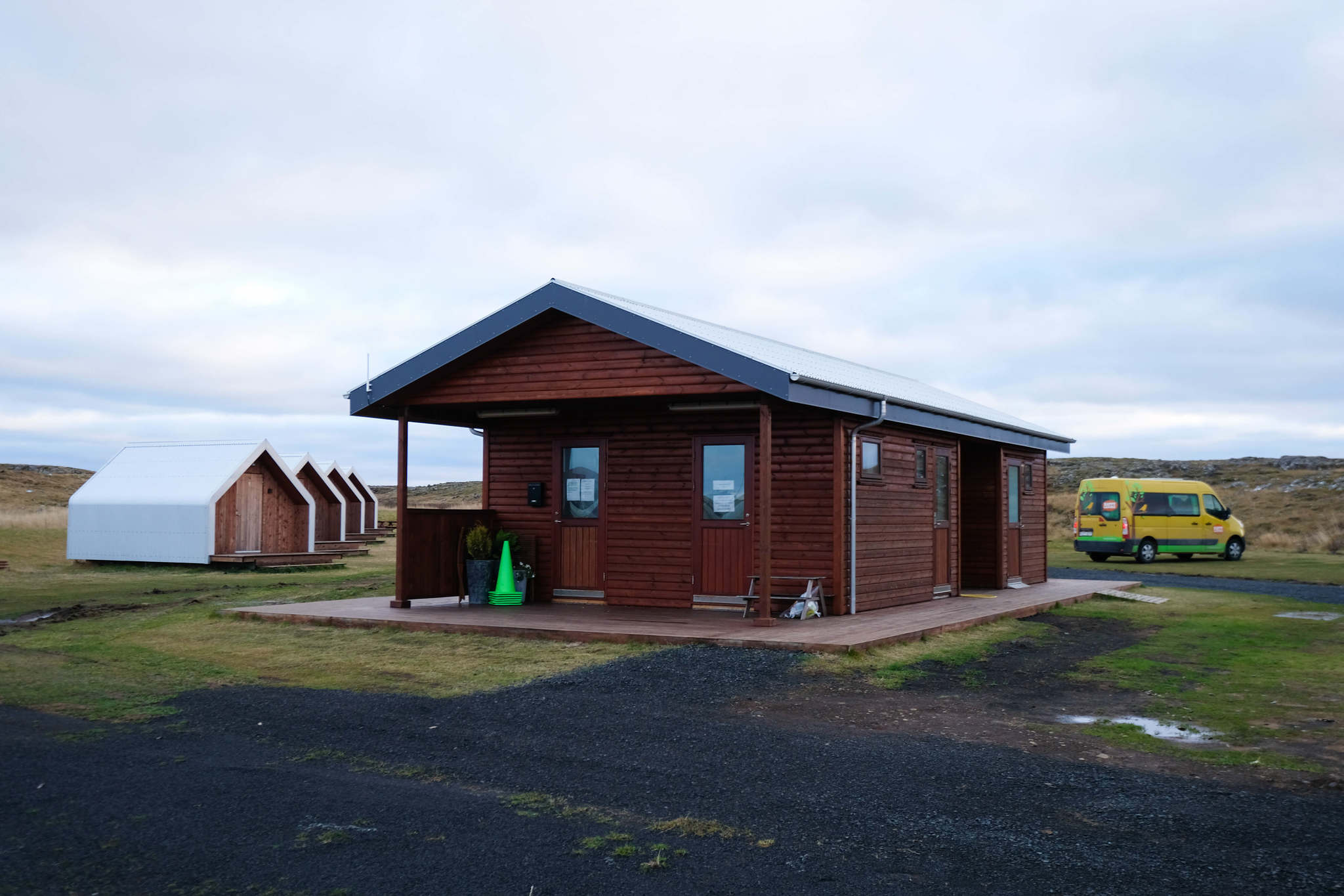 Camping le long du périphérique