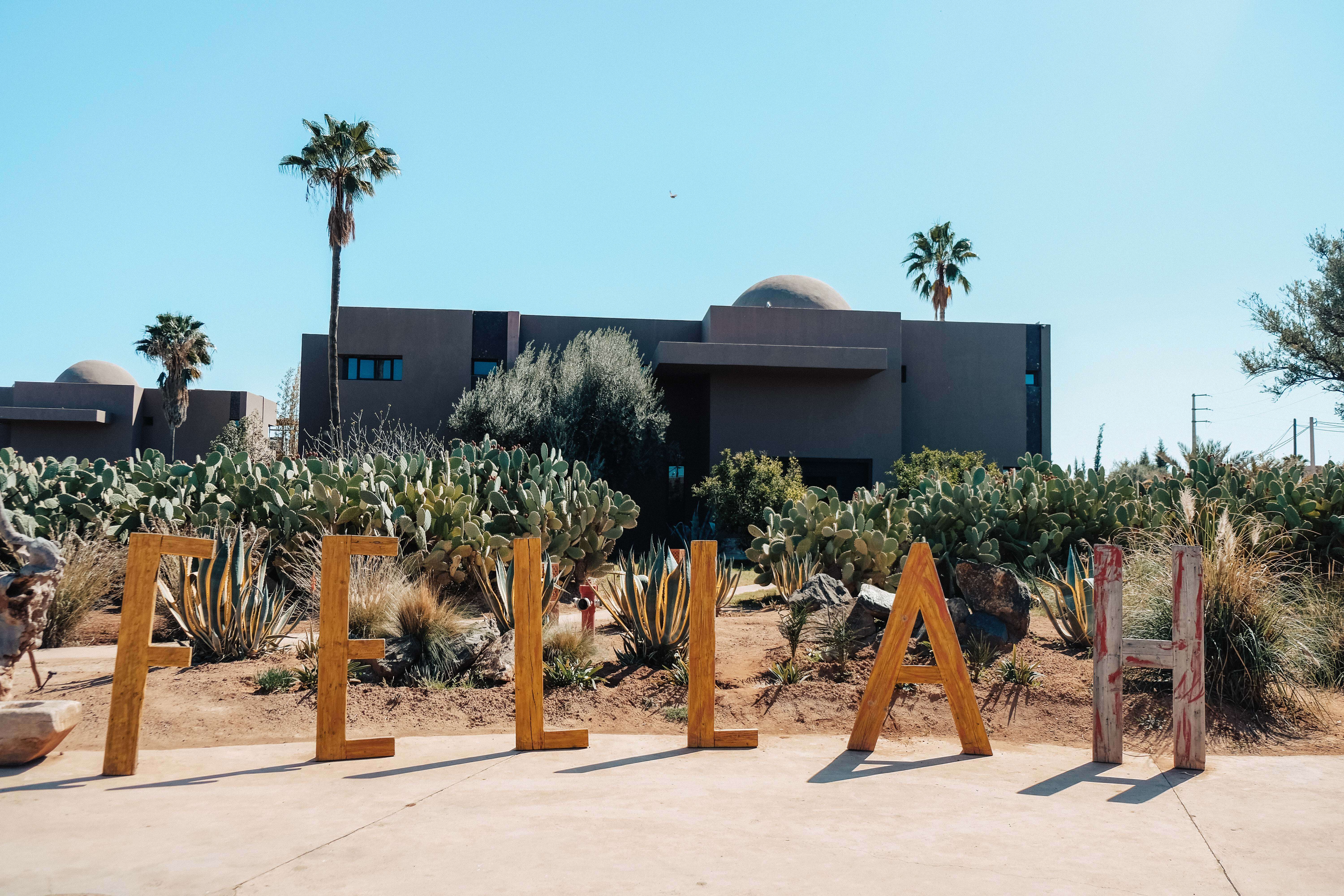 fellah hotel sign