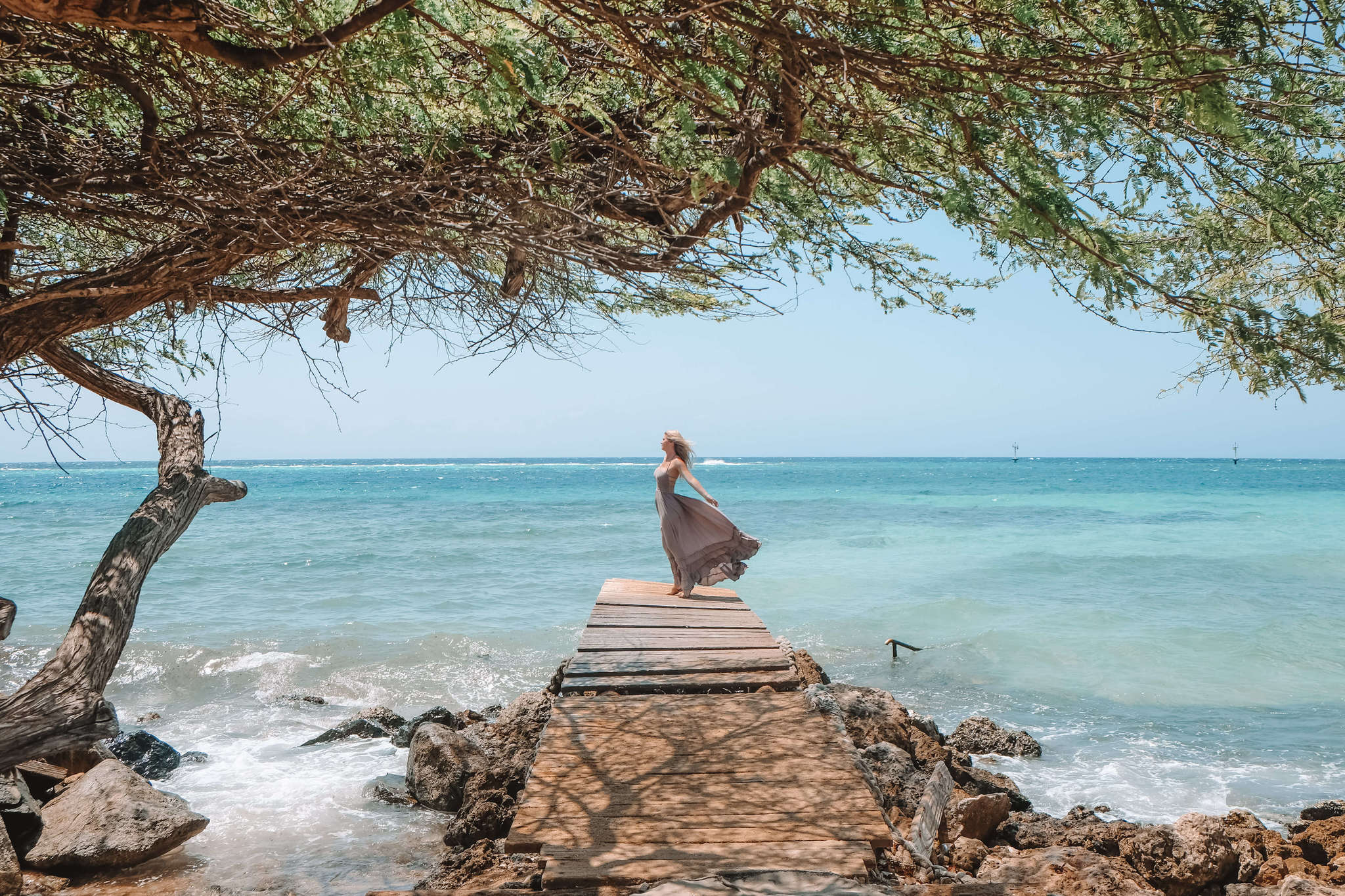 blonde in aruba