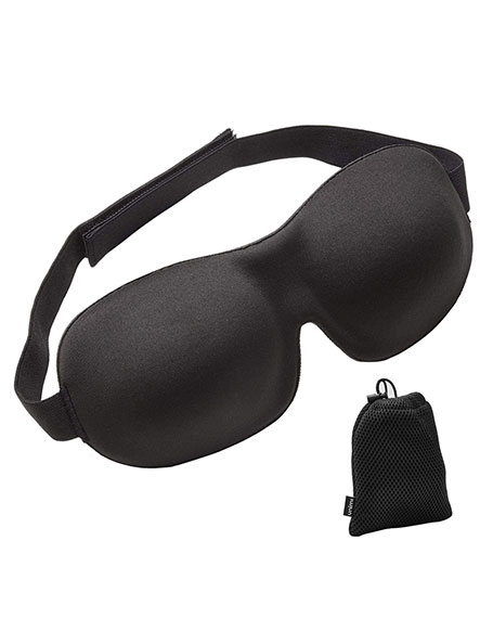 https://www.theblondeabroad.com/wp-content/uploads/2018/07/Eye-Mask-1.jpg