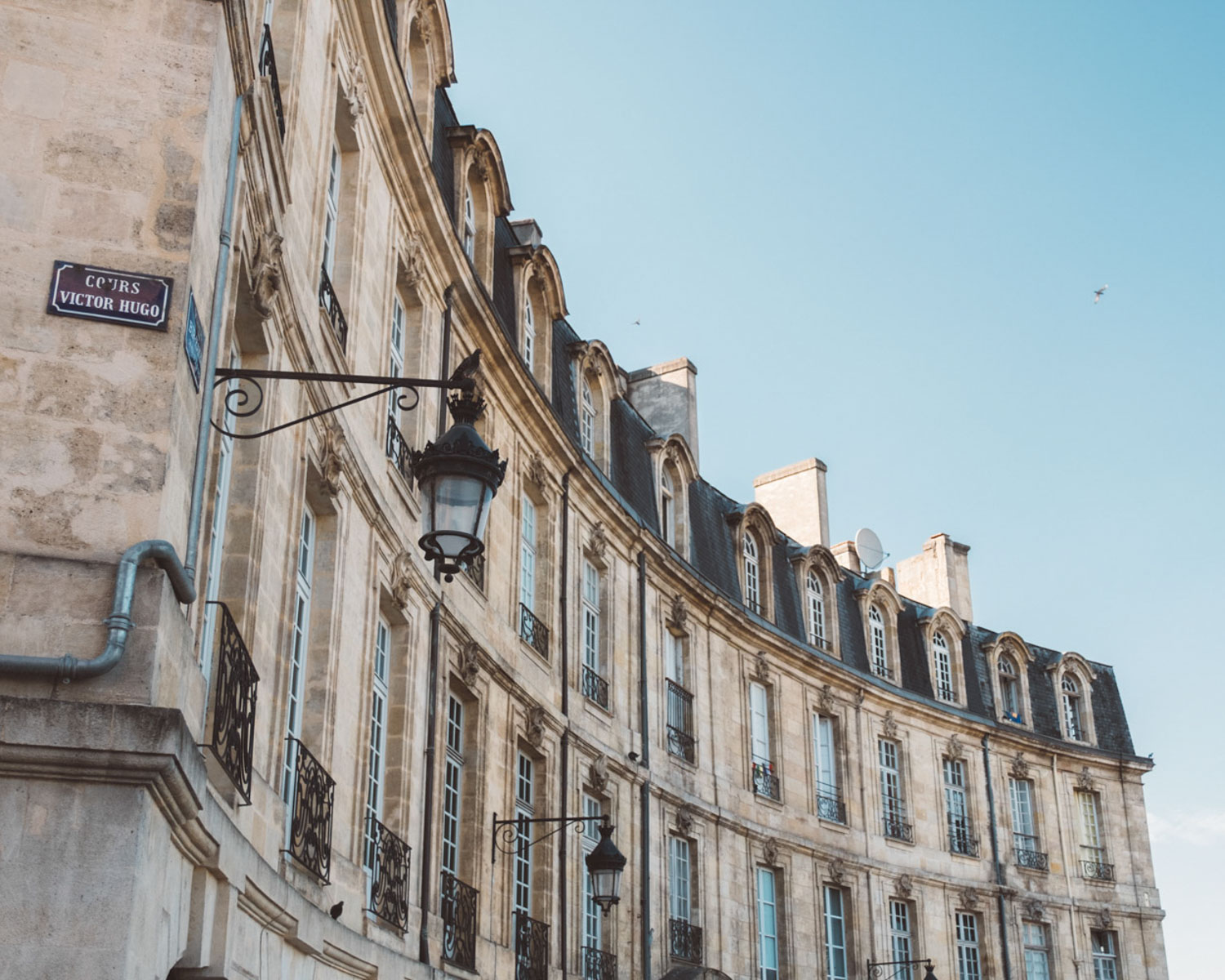 building in bordeaux