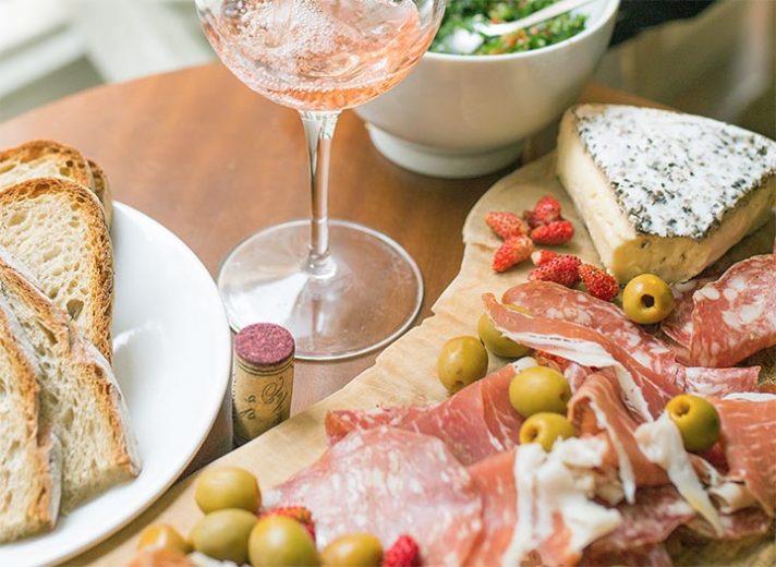 Recipes Around the World: Spanish Paella • The Blonde Abroad