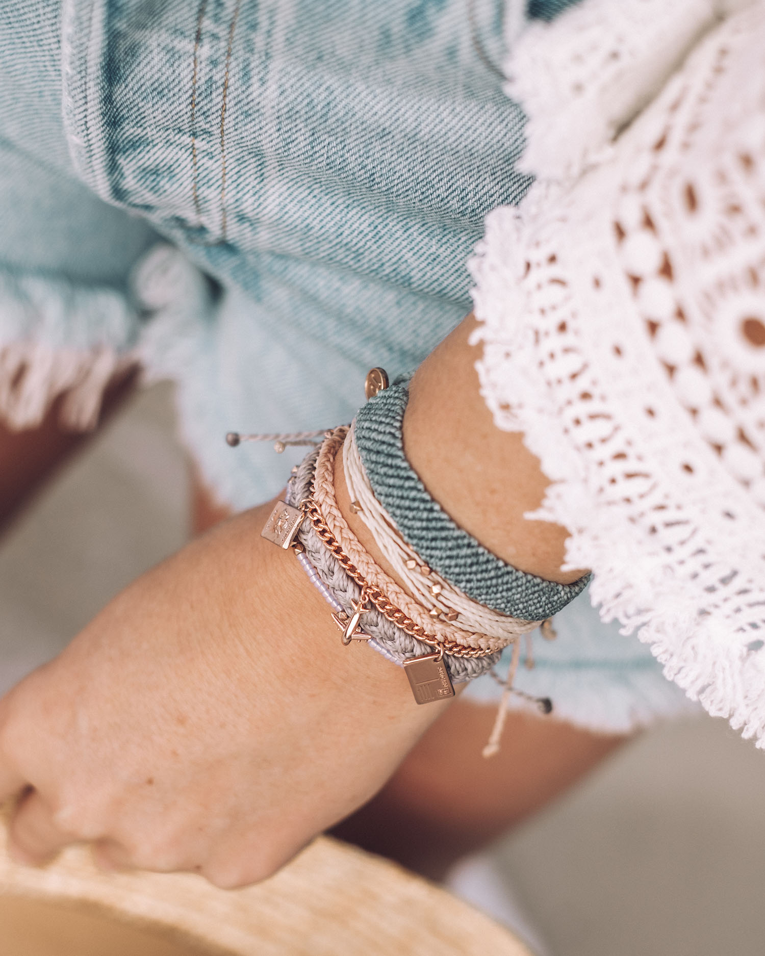 Pura-Vida-x-The-Blonde-Abroad-Travel-Bracelet-1