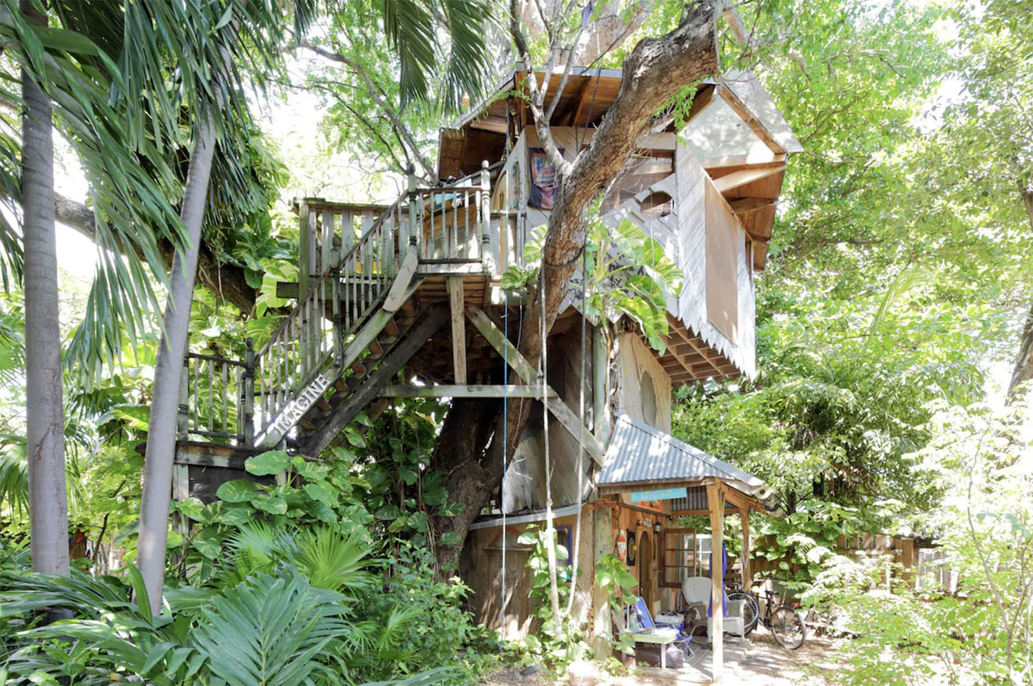 Miami Beach Farm Treehouse Airbnb