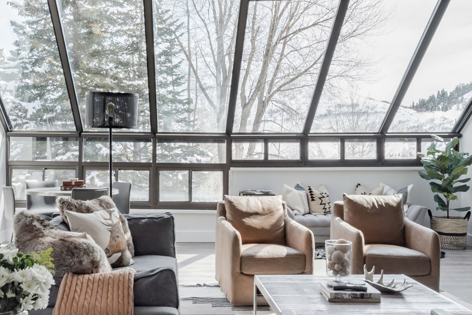 Chic Condo Park City Utah Airbnb