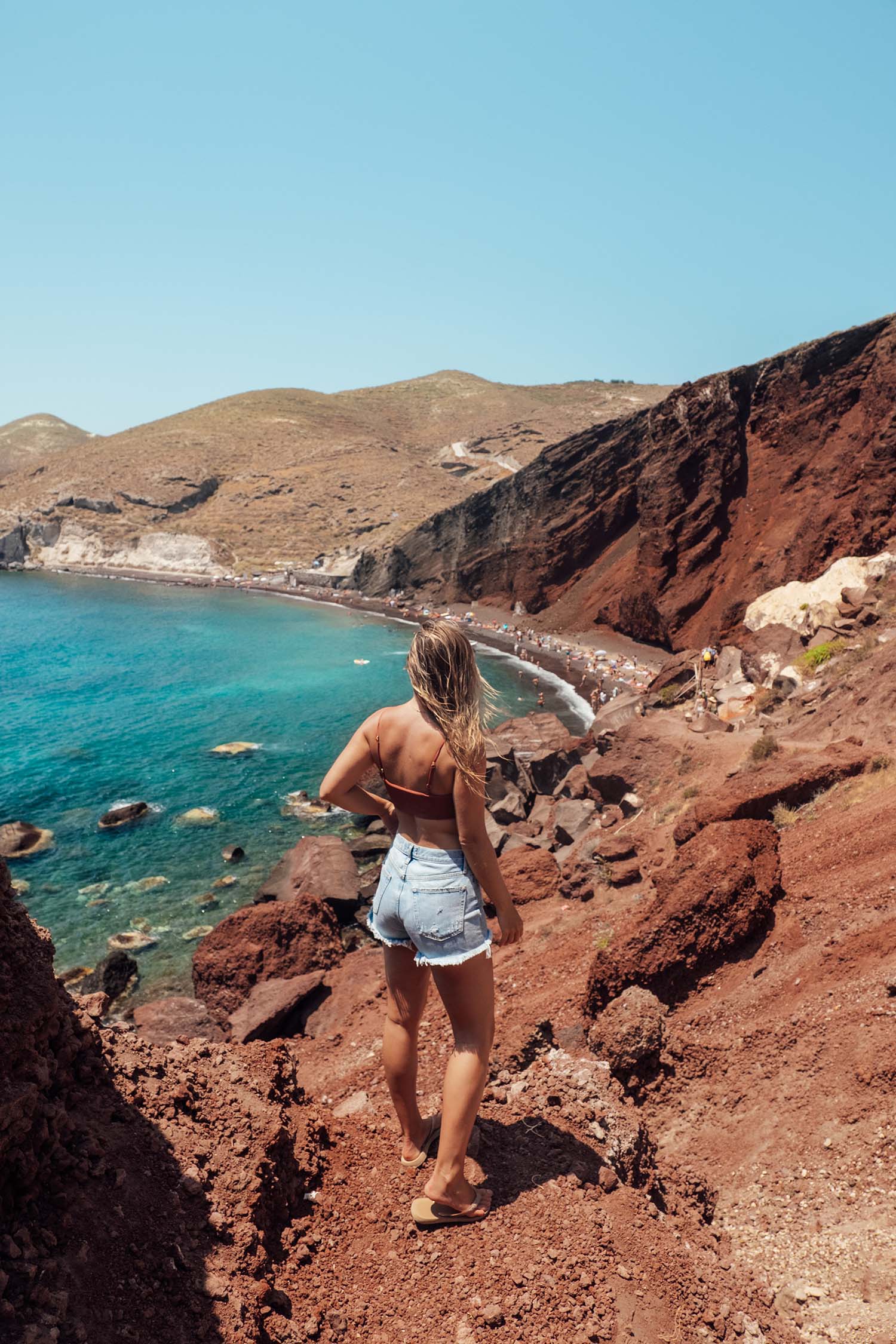 santorini greece adventure outfit shorts